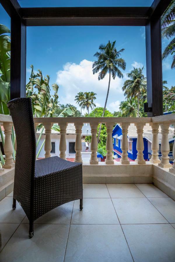 Coco Goa Hotel Арпора Екстериор снимка